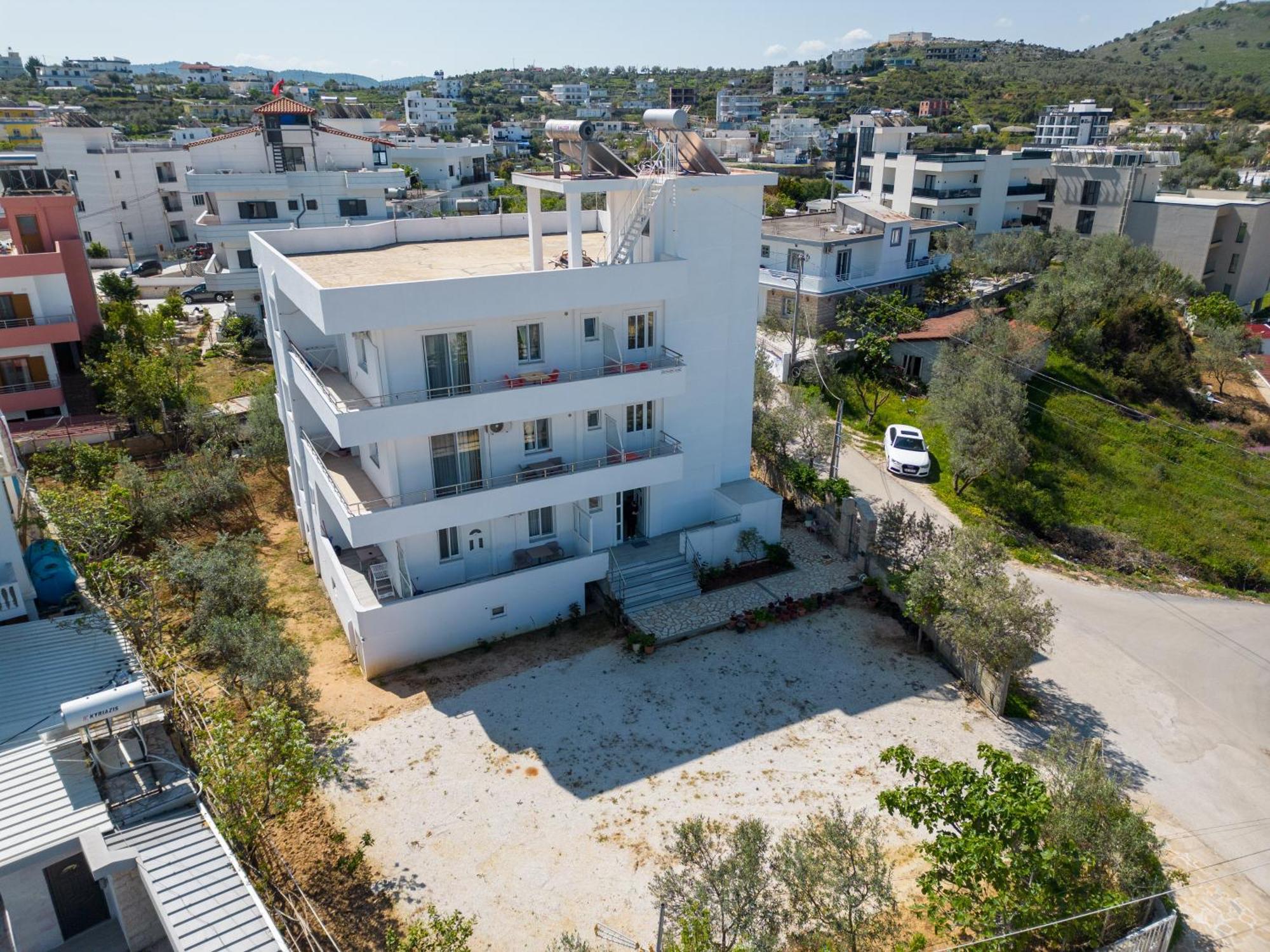 Near The Sea Apartments Nano Ksamil Dış mekan fotoğraf