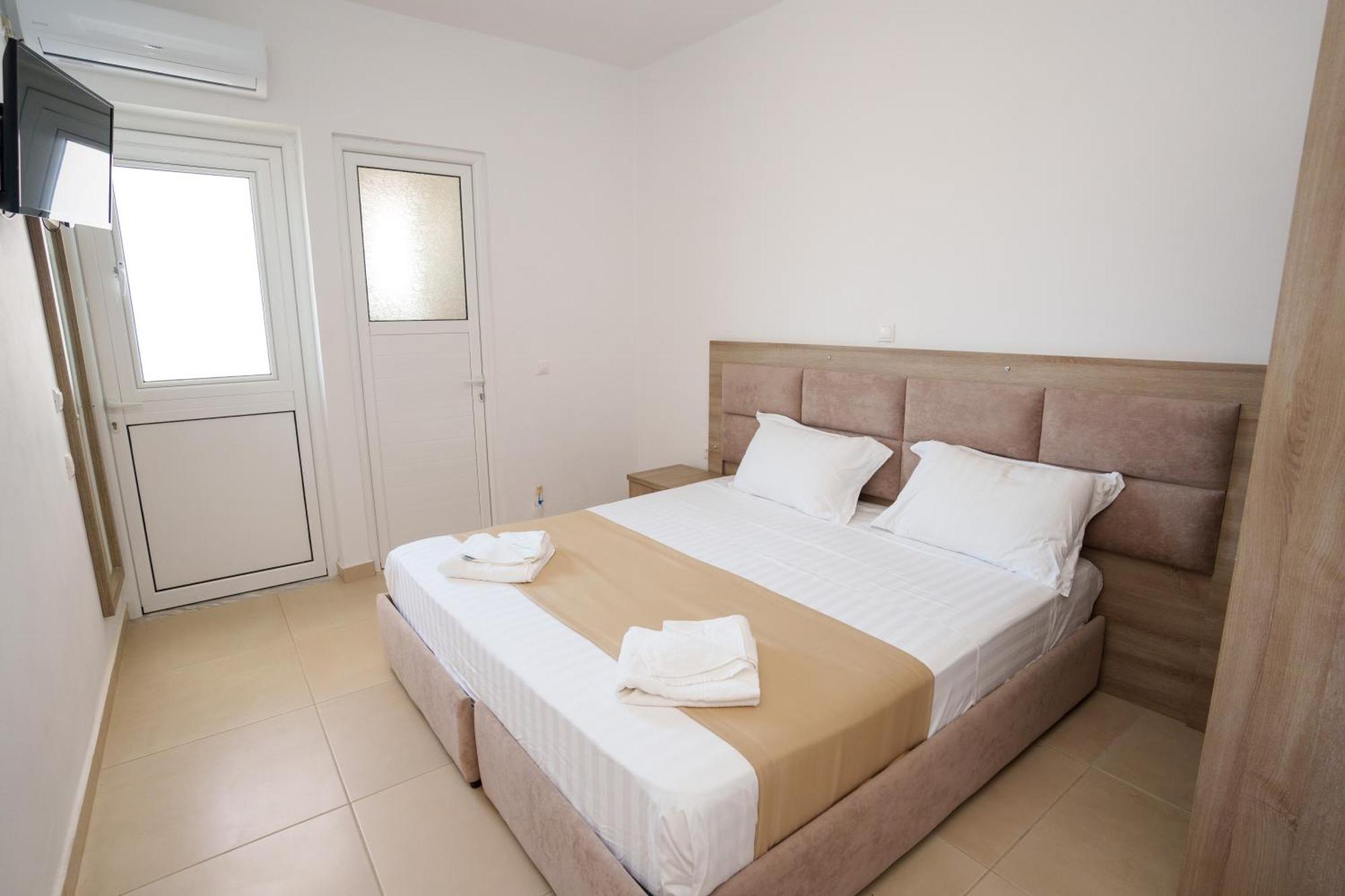 Near The Sea Apartments Nano Ksamil Dış mekan fotoğraf