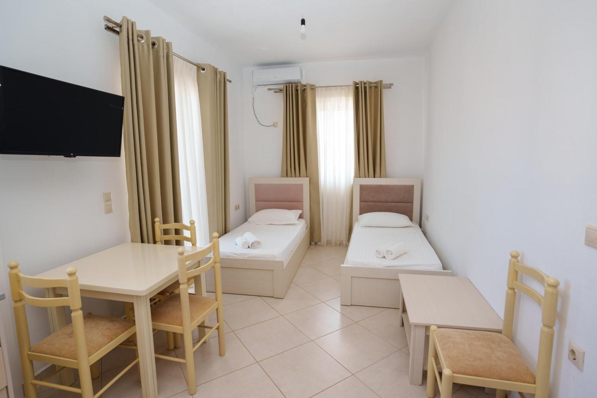 Near The Sea Apartments Nano Ksamil Dış mekan fotoğraf